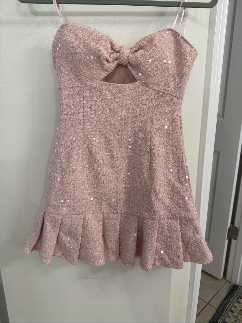 Windsor Pink Sequin Bow-Front Homecoming Dress-NWT